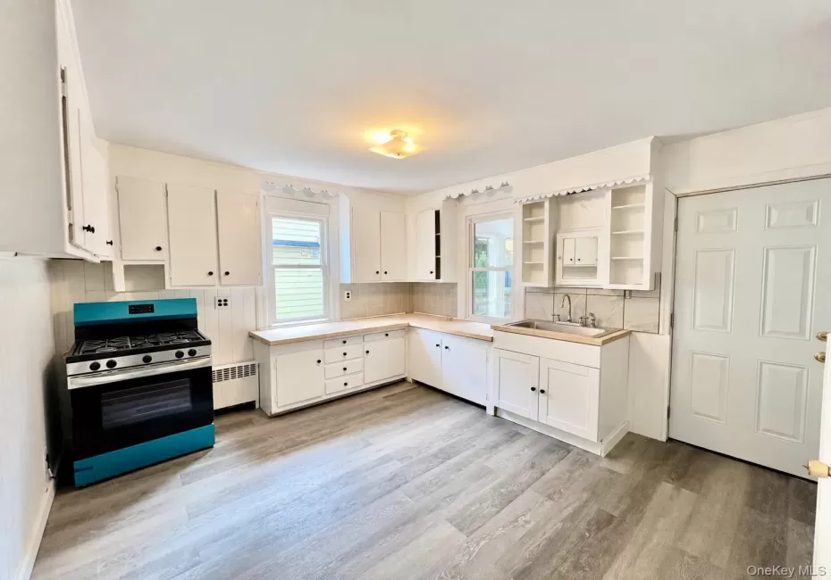 151 Orange Turnpike, Ramapo, NY, 2 Bedrooms Bedrooms, 5 Rooms Rooms,1 BathroomBathrooms,Residential Lease,For Rent,Orange,0,1055981 151 Orange Turnpike, Ramapo, NY, 2 Bedrooms Bedrooms, 5 Rooms Rooms,1 BathroomBathrooms,Residential Lease,For Rent,Orange,0,1055981