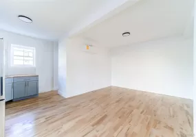 258 State Street, Hudson, NY, 2 Rooms Rooms,1 BathroomBathrooms,Residential Lease,For Rent,State,0,1056238 258 State Street, Hudson, NY, 2 Rooms Rooms,1 BathroomBathrooms,Residential Lease,For Rent,State,0,1056238