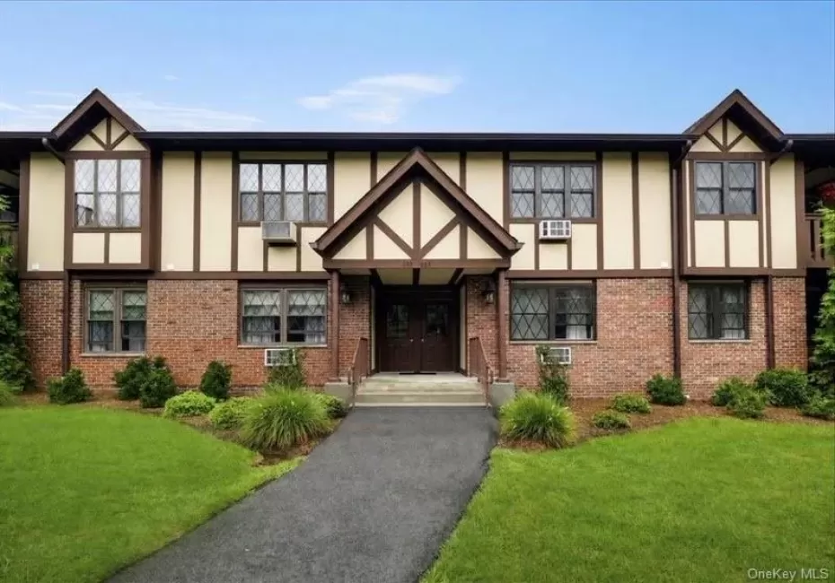 494 Sierra Vista Lane, Clarkstown, NY, 1 Bedroom Bedrooms, 4 Rooms Rooms,1 BathroomBathrooms,Residential,For Rent,Sierra Vista,0,1034352 494 Sierra Vista Lane, Clarkstown, NY, 1 Bedroom Bedrooms, 4 Rooms Rooms,1 BathroomBathrooms,Residential,For Rent,Sierra Vista,0,1034352