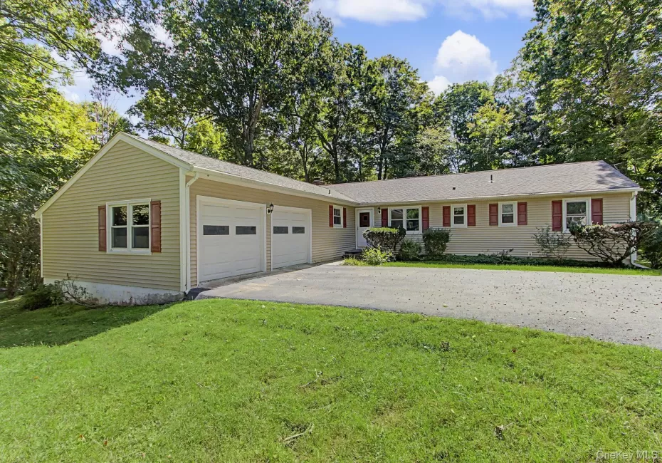 17 Woodland Drive, Southeast, NY, 4 Bedrooms Bedrooms, 6 Rooms Rooms,2 BathroomsBathrooms,Residential,For Rent,Woodland,0,1032152 17 Woodland Drive, Southeast, NY, 4 Bedrooms Bedrooms, 6 Rooms Rooms,2 BathroomsBathrooms,Residential,For Rent,Woodland,0,1032152