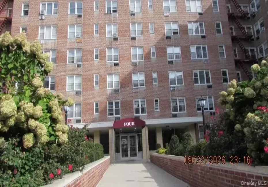 4 Sadore Lane, Yonkers, NY, 1 Bedroom Bedrooms, 4 Rooms Rooms,1 BathroomBathrooms,Residential,For Rent,Sadore,0,1049699 4 Sadore Lane, Yonkers, NY, 1 Bedroom Bedrooms, 4 Rooms Rooms,1 BathroomBathrooms,Residential,For Rent,Sadore,0,1049699