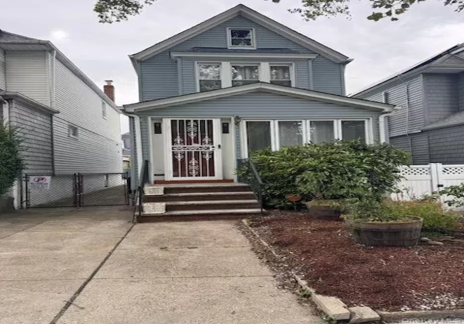 78-22 64th Lane, New York, NY, 3 Bedrooms Bedrooms, 6 Rooms Rooms,1 BathroomBathrooms,Residential,For Rent,64th,0,1056156 78-22 64th Lane, New York, NY, 3 Bedrooms Bedrooms, 6 Rooms Rooms,1 BathroomBathrooms,Residential,For Rent,64th,0,1056156