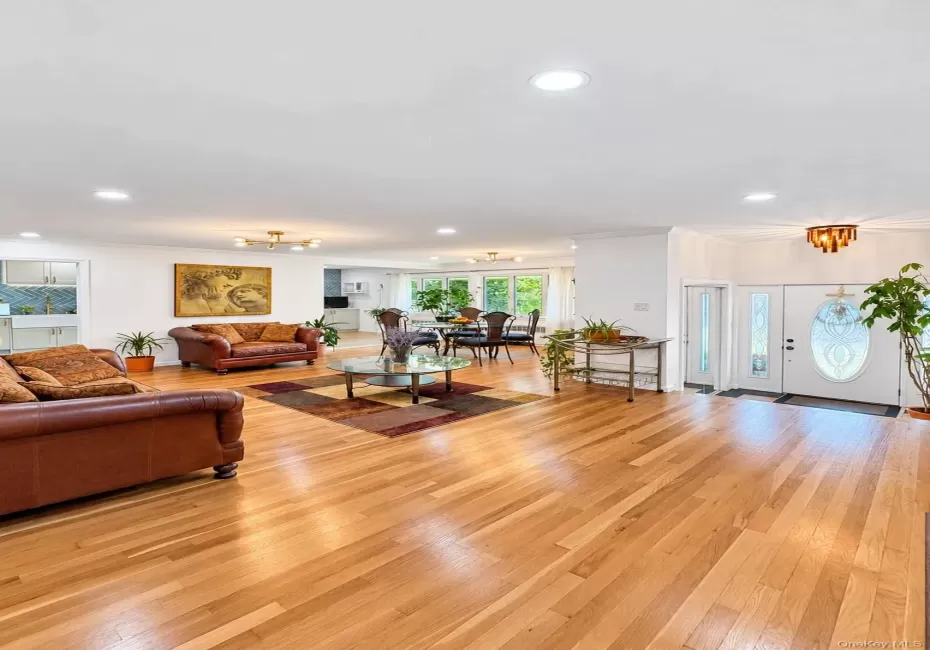 94 massapequa Avenue, Oyster Bay, NY, 4 Bedrooms Bedrooms, 11 Rooms Rooms,3 BathroomsBathrooms,Residential,For Rent,massapequa,0,1056286 94 massapequa Avenue, Oyster Bay, NY, 4 Bedrooms Bedrooms, 11 Rooms Rooms,3 BathroomsBathrooms,Residential,For Rent,massapequa,0,1056286