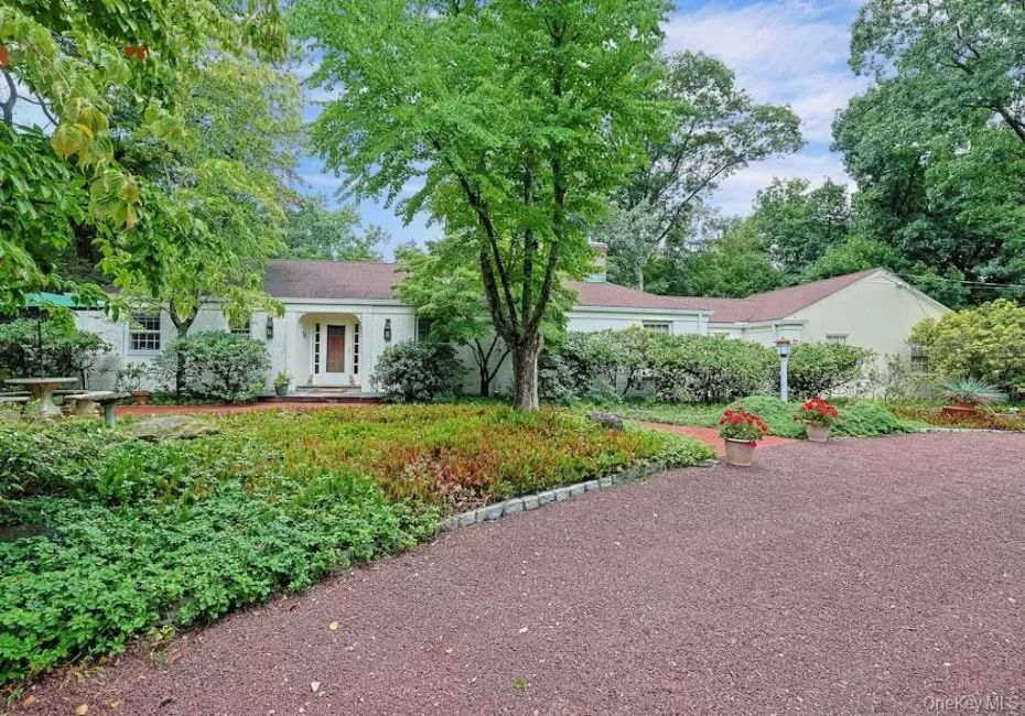 115 Whippoorwill Road, North Castle, NY, 3 Bedrooms Bedrooms, 8 Rooms Rooms,2 BathroomsBathrooms,Residential,For Rent,Whippoorwill,0,1031846 115 Whippoorwill Road, North Castle, NY, 3 Bedrooms Bedrooms, 8 Rooms Rooms,2 BathroomsBathrooms,Residential,For Rent,Whippoorwill,0,1031846