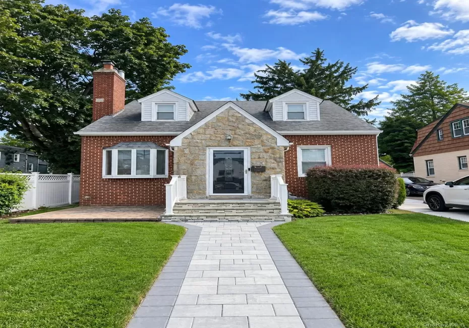 800 Wesley Street, Hempstead, NY, 4 Bedrooms Bedrooms, 7 Rooms Rooms,3 BathroomsBathrooms,Residential,For Rent,Wesley,0,1056356 800 Wesley Street, Hempstead, NY, 4 Bedrooms Bedrooms, 7 Rooms Rooms,3 BathroomsBathrooms,Residential,For Rent,Wesley,0,1056356