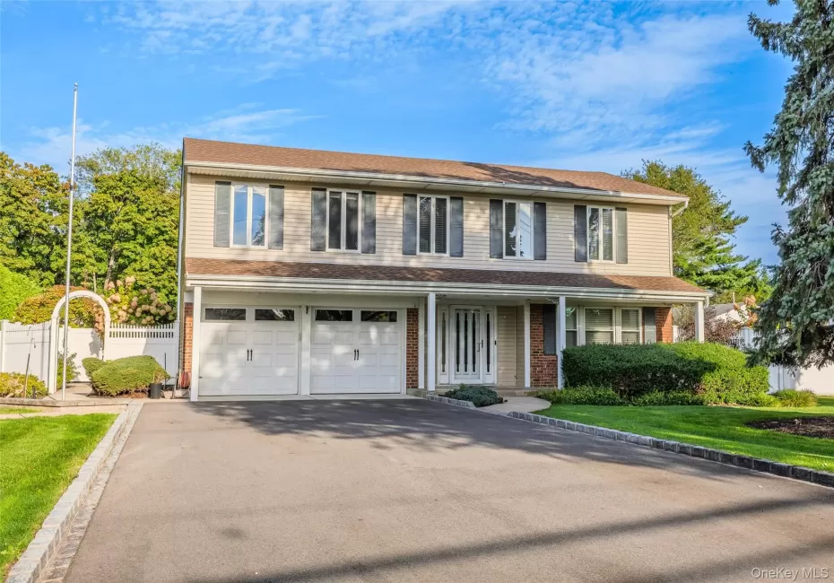 511 Elwood Road, Huntington, NY, 4 Bedrooms Bedrooms, 8 Rooms Rooms,3 BathroomsBathrooms,Residential,For Rent,Elwood,0,1056342 511 Elwood Road, Huntington, NY, 4 Bedrooms Bedrooms, 8 Rooms Rooms,3 BathroomsBathrooms,Residential,For Rent,Elwood,0,1056342