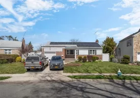 74 Caroline Avenue, Hempstead, NY, 3 Bedrooms Bedrooms, 5 Rooms Rooms,1 BathroomBathrooms,Residential Lease,For Rent,Caroline,0,1055331 74 Caroline Avenue, Hempstead, NY, 3 Bedrooms Bedrooms, 5 Rooms Rooms,1 BathroomBathrooms,Residential Lease,For Rent,Caroline,0,1055331