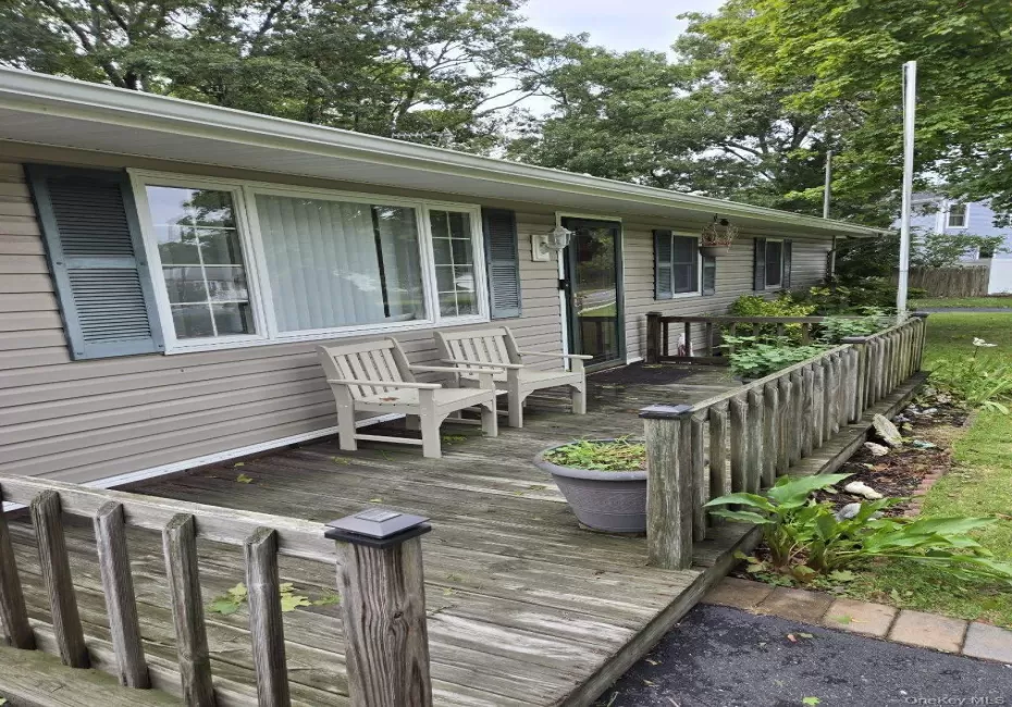 34 Floyd Road, Brookhaven, NY, 4 Bedrooms Bedrooms, 10 Rooms Rooms,2 BathroomsBathrooms,Residential,For Rent,Floyd,0,1056392 34 Floyd Road, Brookhaven, NY, 4 Bedrooms Bedrooms, 10 Rooms Rooms,2 BathroomsBathrooms,Residential,For Rent,Floyd,0,1056392