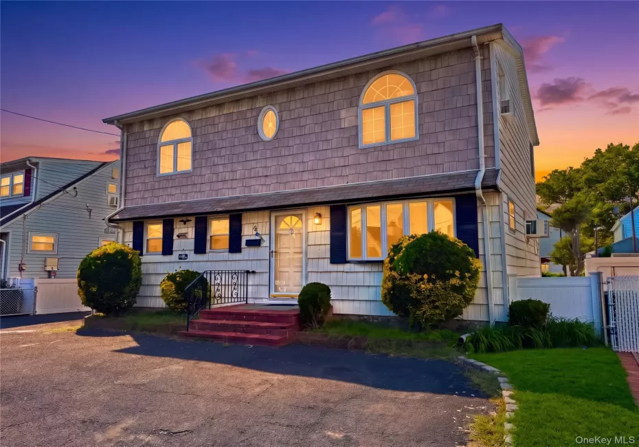 78 Gates Avenue, Hempstead, NY, 4 Bedrooms Bedrooms, 9 Rooms Rooms,2 BathroomsBathrooms,Residential,For Rent,Gates,0,1056384 78 Gates Avenue, Hempstead, NY, 4 Bedrooms Bedrooms, 9 Rooms Rooms,2 BathroomsBathrooms,Residential,For Rent,Gates,0,1056384