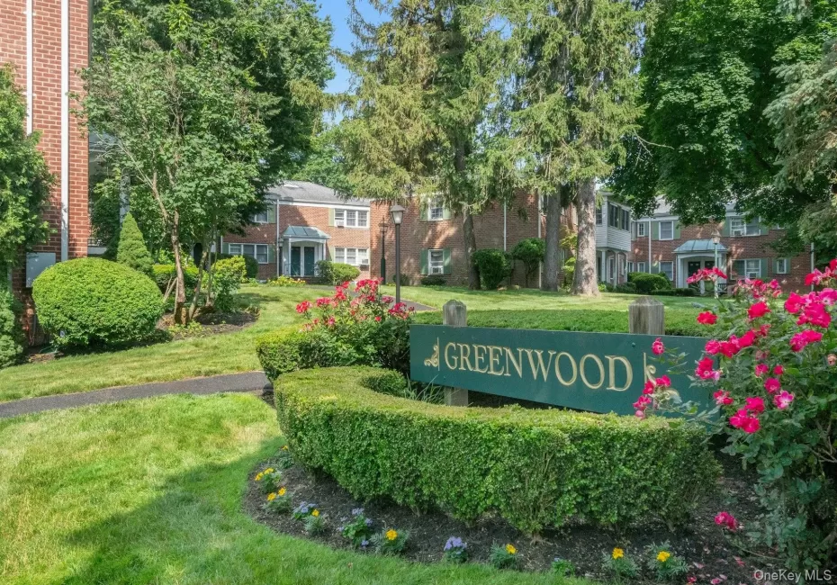 Greenwood Condominium Pleasantville NY Greenwood Condominium Pleasantville NY