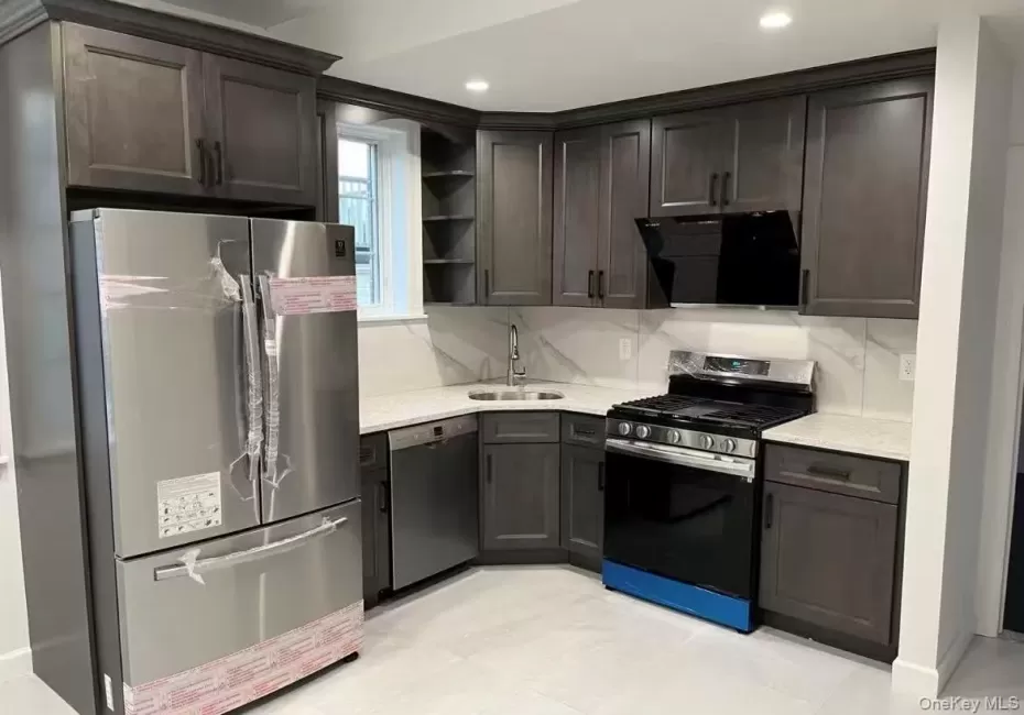 6139 231st Street, New York, NY, 2 Bedrooms Bedrooms, 6 Rooms Rooms,2 BathroomsBathrooms,Residential Lease,For Rent,231st,0,1056710 6139 231st Street, New York, NY, 2 Bedrooms Bedrooms, 6 Rooms Rooms,2 BathroomsBathrooms,Residential Lease,For Rent,231st,0,1056710