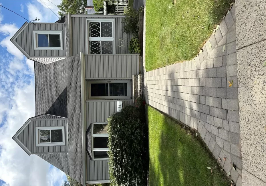 54 Vanderbilt Avenue, Hempstead, NY, 3 Bedrooms Bedrooms, 6 Rooms Rooms,2 BathroomsBathrooms,Residential Lease,For Rent,Vanderbilt,0,1056477 54 Vanderbilt Avenue, Hempstead, NY, 3 Bedrooms Bedrooms, 6 Rooms Rooms,2 BathroomsBathrooms,Residential Lease,For Rent,Vanderbilt,0,1056477