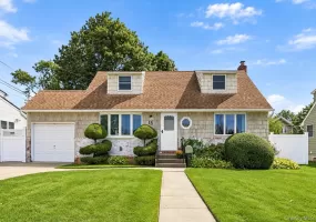 15 Scholl Drive, Oyster Bay, NY, 4 Bedrooms Bedrooms, 7 Rooms Rooms,2 BathroomsBathrooms,Residential,For Rent,Scholl,0,1051397 15 Scholl Drive, Oyster Bay, NY, 4 Bedrooms Bedrooms, 7 Rooms Rooms,2 BathroomsBathrooms,Residential,For Rent,Scholl,0,1051397