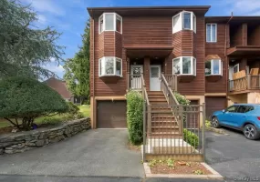 13 Knoll View, Ossining, NY, 2 Bedrooms Bedrooms, 7 Rooms Rooms,1 BathroomBathrooms,Residential,For Rent,Knoll,0,1053845 13 Knoll View, Ossining, NY, 2 Bedrooms Bedrooms, 7 Rooms Rooms,1 BathroomBathrooms,Residential,For Rent,Knoll,0,1053845