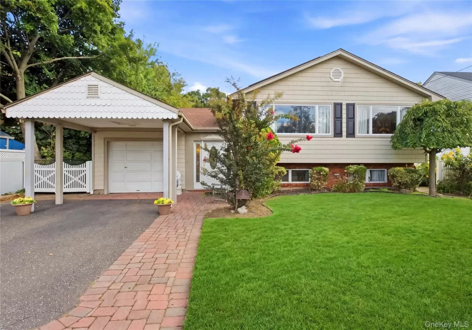 21 Kossuth Street, Babylon, NY, 4 Bedrooms Bedrooms, 9 Rooms Rooms,2 BathroomsBathrooms,Residential,For Rent,Kossuth,0,1056654 21 Kossuth Street, Babylon, NY, 4 Bedrooms Bedrooms, 9 Rooms Rooms,2 BathroomsBathrooms,Residential,For Rent,Kossuth,0,1056654