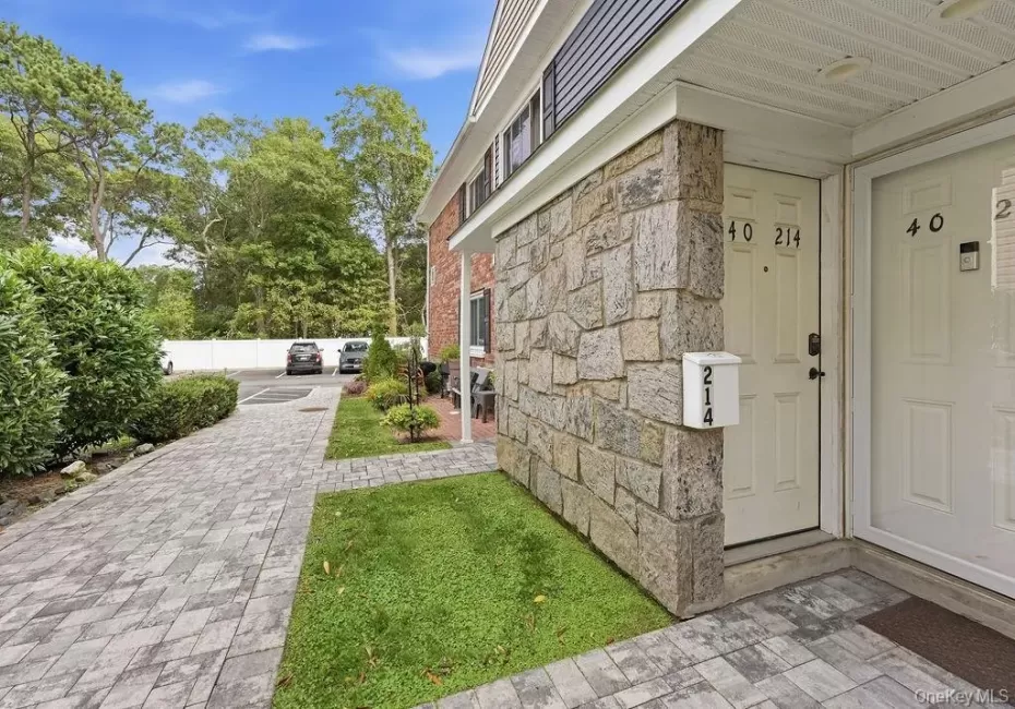 40 4th Street, Brookhaven, NY, 1 Bedroom Bedrooms, 4 Rooms Rooms,1 BathroomBathrooms,Residential,For Rent,4th,0,1056564 40 4th Street, Brookhaven, NY, 1 Bedroom Bedrooms, 4 Rooms Rooms,1 BathroomBathrooms,Residential,For Rent,4th,0,1056564