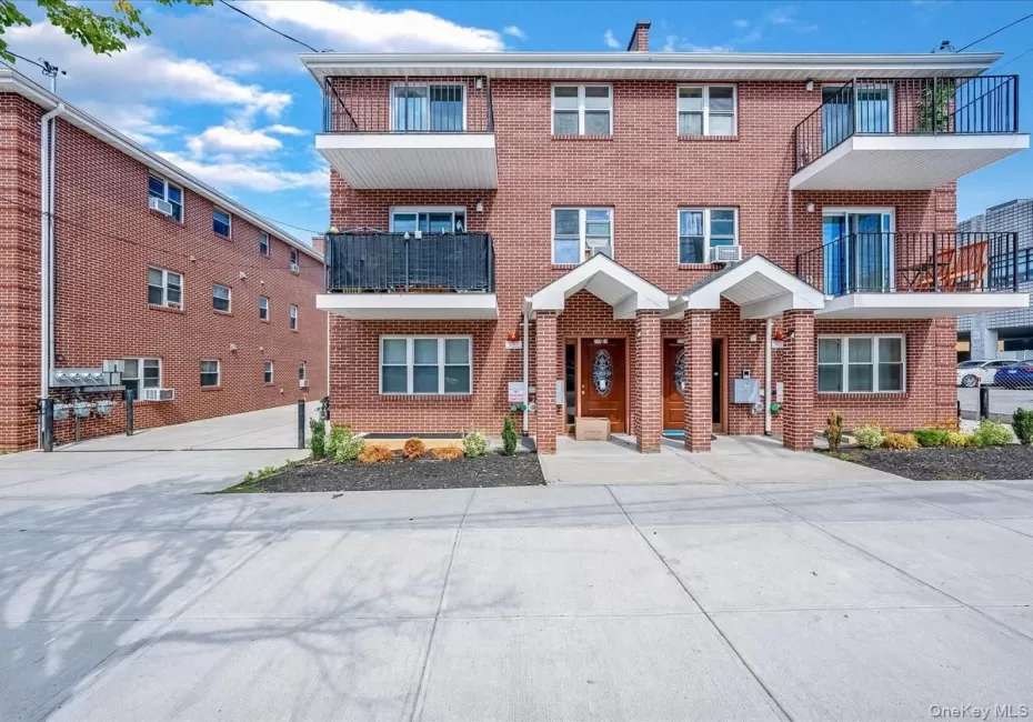 220-09 64th Avenue, New York, NY, 2 Bedrooms Bedrooms, 4 Rooms Rooms,2 BathroomsBathrooms,Residential Lease,For Rent,64th,0,1045993 220-09 64th Avenue, New York, NY, 2 Bedrooms Bedrooms, 4 Rooms Rooms,2 BathroomsBathrooms,Residential Lease,For Rent,64th,0,1045993