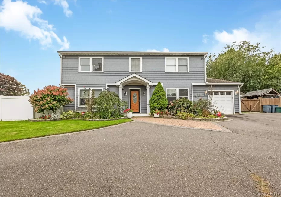 348 Southaven Avenue, Brookhaven, NY, 4 Bedrooms Bedrooms, 8 Rooms Rooms,2 BathroomsBathrooms,Residential,For Rent,Southaven,0,1056142 348 Southaven Avenue, Brookhaven, NY, 4 Bedrooms Bedrooms, 8 Rooms Rooms,2 BathroomsBathrooms,Residential,For Rent,Southaven,0,1056142