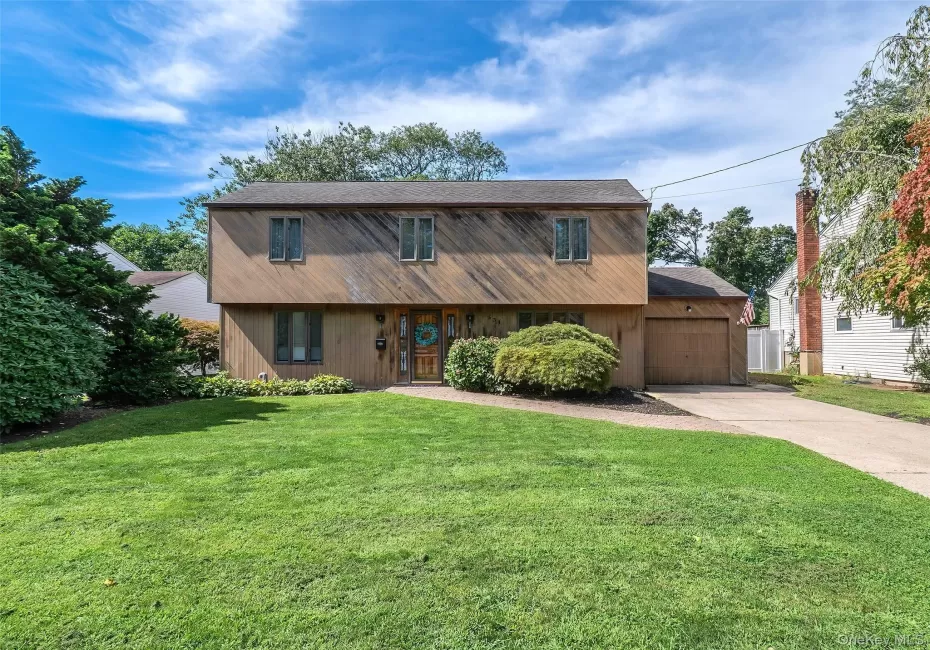 531 5th Street, Huntington, NY, 4 Bedrooms Bedrooms, 9 Rooms Rooms,1 BathroomBathrooms,Residential,For Rent,5th,0,1056421 531 5th Street, Huntington, NY, 4 Bedrooms Bedrooms, 9 Rooms Rooms,1 BathroomBathrooms,Residential,For Rent,5th,0,1056421