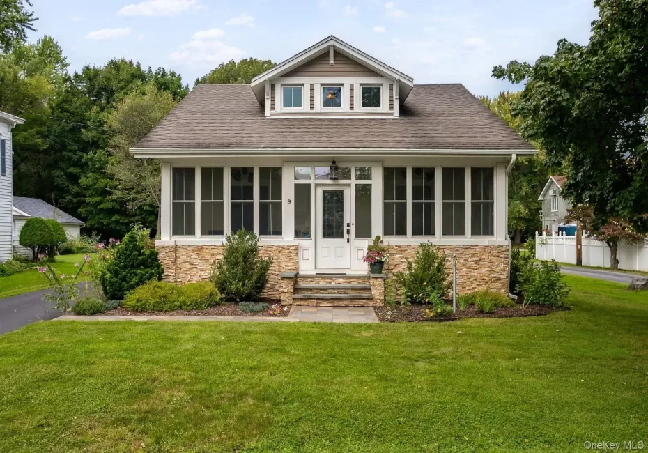 9 Jefferson Avenue, Catskill, NY, 3 Bedrooms Bedrooms, 11 Rooms Rooms,2 BathroomsBathrooms,Residential,For Rent,Jefferson,0,1056822 9 Jefferson Avenue, Catskill, NY, 3 Bedrooms Bedrooms, 11 Rooms Rooms,2 BathroomsBathrooms,Residential,For Rent,Jefferson,0,1056822