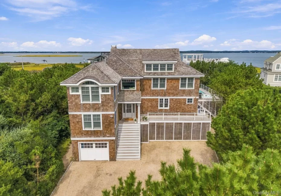 824 Dune Road, Southampton, NY, 5 Bedrooms Bedrooms, 12 Rooms Rooms,4 BathroomsBathrooms,Residential,For Rent,Dune,0,1056794 824 Dune Road, Southampton, NY, 5 Bedrooms Bedrooms, 12 Rooms Rooms,4 BathroomsBathrooms,Residential,For Rent,Dune,0,1056794
