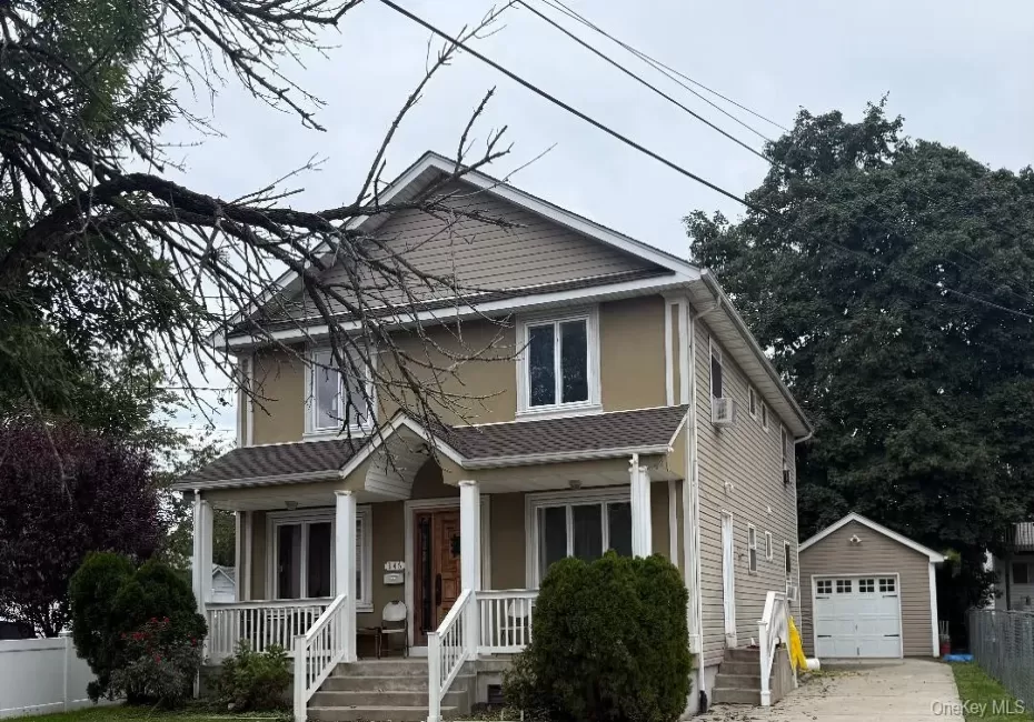 346 Sheridan Street, North Hempstead, NY, 7 Bedrooms Bedrooms, 14 Rooms Rooms,3 BathroomsBathrooms,Residential,For Rent,Sheridan,0,1056768 346 Sheridan Street, North Hempstead, NY, 7 Bedrooms Bedrooms, 14 Rooms Rooms,3 BathroomsBathrooms,Residential,For Rent,Sheridan,0,1056768