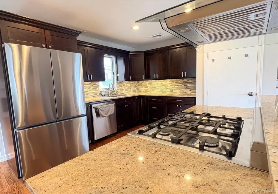 32 Garnet Lane, Oyster Bay, NY, 3 Bedrooms Bedrooms, 12 Rooms Rooms,3 BathroomsBathrooms,Residential Lease,For Rent,Garnet,0,1056786 32 Garnet Lane, Oyster Bay, NY, 3 Bedrooms Bedrooms, 12 Rooms Rooms,3 BathroomsBathrooms,Residential Lease,For Rent,Garnet,0,1056786