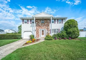 29 Sunshine Lane, Babylon, NY, 4 Bedrooms Bedrooms, 8 Rooms Rooms,1 BathroomBathrooms,Residential,For Rent,Sunshine,0,1056791 29 Sunshine Lane, Babylon, NY, 4 Bedrooms Bedrooms, 8 Rooms Rooms,1 BathroomBathrooms,Residential,For Rent,Sunshine,0,1056791