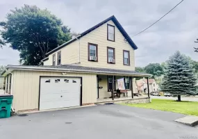 5 Lincoln Avenue, Beacon, NY, 2 Bedrooms Bedrooms, 6 Rooms Rooms,1 BathroomBathrooms,Residential Lease,For Rent,Lincoln,0,1056883 5 Lincoln Avenue, Beacon, NY, 2 Bedrooms Bedrooms, 6 Rooms Rooms,1 BathroomBathrooms,Residential Lease,For Rent,Lincoln,0,1056883