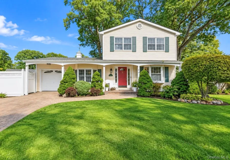 63 Birch Street, Brookhaven, NY, 4 Bedrooms Bedrooms, 8 Rooms Rooms,1 BathroomBathrooms,Residential,For Rent,Birch,0,1054713 63 Birch Street, Brookhaven, NY, 4 Bedrooms Bedrooms, 8 Rooms Rooms,1 BathroomBathrooms,Residential,For Rent,Birch,0,1054713