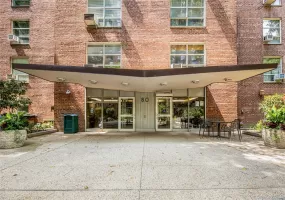 80 La Salle Street, New York, NY, 1 Bedroom Bedrooms, 4 Rooms Rooms,1 BathroomBathrooms,Residential,For Rent,La Salle,0,1051453 80 La Salle Street, New York, NY, 1 Bedroom Bedrooms, 4 Rooms Rooms,1 BathroomBathrooms,Residential,For Rent,La Salle,0,1051453