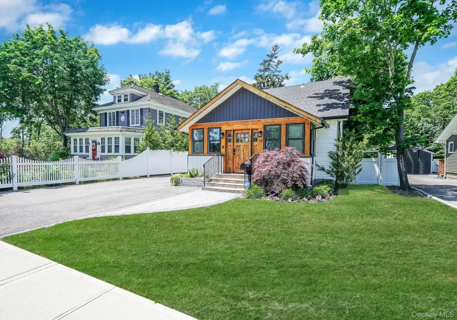 10 Bayview Avenue, Islip, NY, 3 Bedrooms Bedrooms, 7 Rooms Rooms,2 BathroomsBathrooms,Residential,For Rent,Bayview,0,1031635 10 Bayview Avenue, Islip, NY, 3 Bedrooms Bedrooms, 7 Rooms Rooms,2 BathroomsBathrooms,Residential,For Rent,Bayview,0,1031635