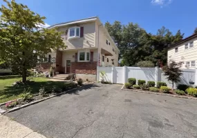 61 Lonergan Drive, Ramapo, NY, 3 Bedrooms Bedrooms, 6 Rooms Rooms,2 BathroomsBathrooms,Residential,For Rent,Lonergan,0,1053505 61 Lonergan Drive, Ramapo, NY, 3 Bedrooms Bedrooms, 6 Rooms Rooms,2 BathroomsBathrooms,Residential,For Rent,Lonergan,0,1053505