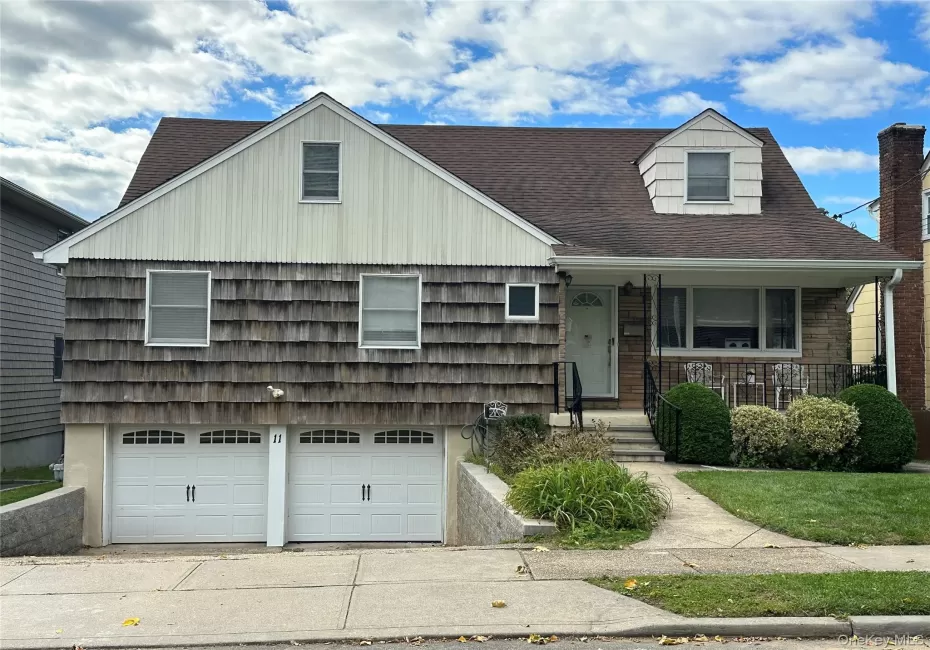 11 Gabriel Place, Oyster Bay, NY, 2 Bedrooms Bedrooms, 7 Rooms Rooms,1 BathroomBathrooms,Residential Lease,For Rent,Gabriel Place,0,1056965 11 Gabriel Place, Oyster Bay, NY, 2 Bedrooms Bedrooms, 7 Rooms Rooms,1 BathroomBathrooms,Residential Lease,For Rent,Gabriel Place,0,1056965