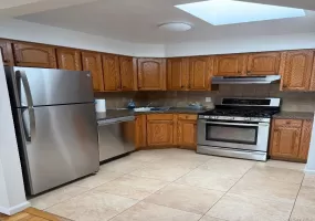 7862 79th Place, New York, NY, 3 Bedrooms Bedrooms, 5 Rooms Rooms,2 BathroomsBathrooms,Residential Lease,For Rent,79th,0,1057155 7862 79th Place, New York, NY, 3 Bedrooms Bedrooms, 5 Rooms Rooms,2 BathroomsBathrooms,Residential Lease,For Rent,79th,0,1057155