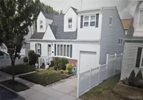 126 Waterford Road, Hempstead, NY, 3 Bedrooms Bedrooms, 6 Rooms Rooms,1 BathroomBathrooms,Residential Lease,For Rent,Waterford,0,1054282 126 Waterford Road, Hempstead, NY, 3 Bedrooms Bedrooms, 6 Rooms Rooms,1 BathroomBathrooms,Residential Lease,For Rent,Waterford,0,1054282