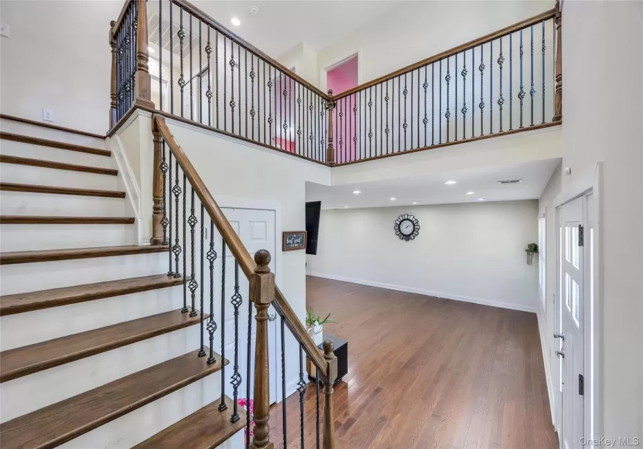 71 Penn Street, Brookhaven, NY, 6 Bedrooms Bedrooms, 9 Rooms Rooms,3 BathroomsBathrooms,Residential,For Rent,Penn,0,1056192 71 Penn Street, Brookhaven, NY, 6 Bedrooms Bedrooms, 9 Rooms Rooms,3 BathroomsBathrooms,Residential,For Rent,Penn,0,1056192