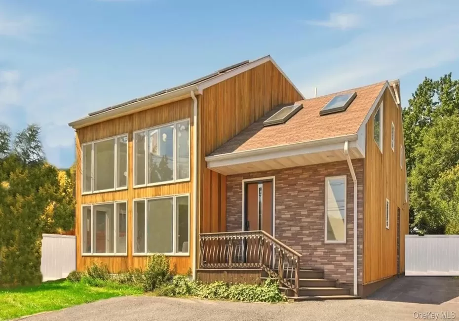 308 5th Avenue, Huntington, NY, 5 Bedrooms Bedrooms, 12 Rooms Rooms,4 BathroomsBathrooms,Residential,For Rent,5th,0,1056537 308 5th Avenue, Huntington, NY, 5 Bedrooms Bedrooms, 12 Rooms Rooms,4 BathroomsBathrooms,Residential,For Rent,5th,0,1056537