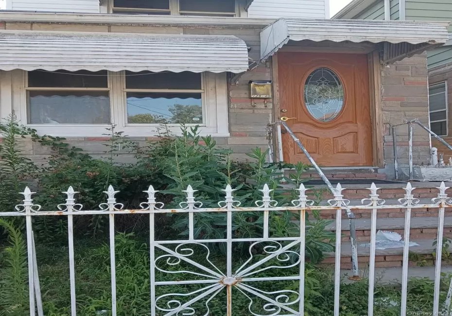 12940 135th Street, New York, NY, 3 Bedrooms Bedrooms, 7 Rooms Rooms,2 BathroomsBathrooms,Residential,For Rent,135th,0,1057024 12940 135th Street, New York, NY, 3 Bedrooms Bedrooms, 7 Rooms Rooms,2 BathroomsBathrooms,Residential,For Rent,135th,0,1057024