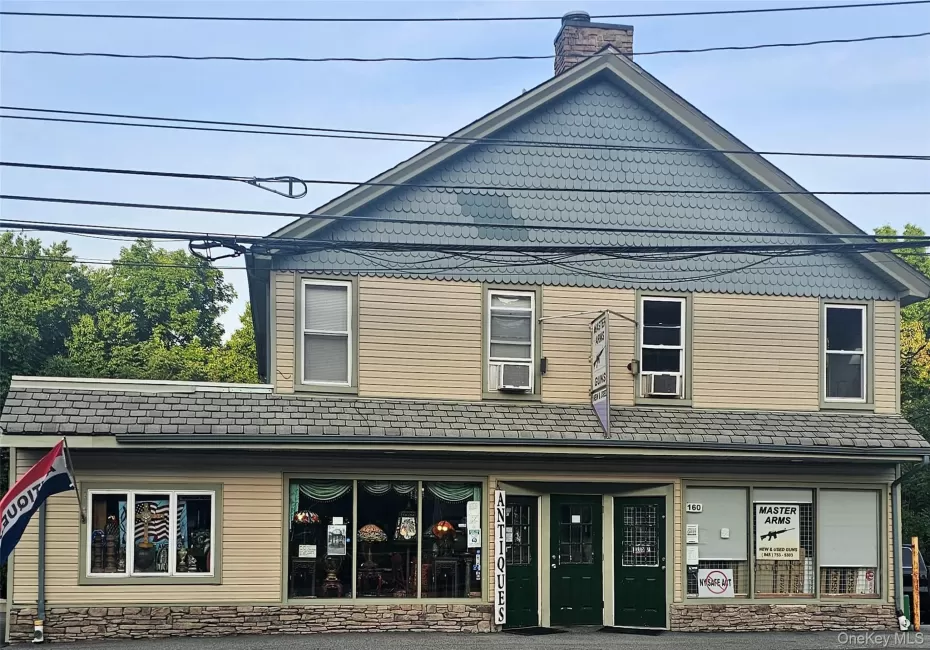 160 Orange Turnpike, Ramapo, NY, 2 Bedrooms Bedrooms, 4 Rooms Rooms,1 BathroomBathrooms,Residential Lease,For Rent,Orange,0,1055675 160 Orange Turnpike, Ramapo, NY, 2 Bedrooms Bedrooms, 4 Rooms Rooms,1 BathroomBathrooms,Residential Lease,For Rent,Orange,0,1055675