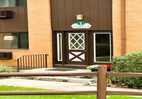 1 Lawrence Park Drive, Orangetown, NY, 1 Bedroom Bedrooms, 5 Rooms Rooms,1 BathroomBathrooms,Residential Lease,For Rent,Lawrence Park,0,1056535 1 Lawrence Park Drive, Orangetown, NY, 1 Bedroom Bedrooms, 5 Rooms Rooms,1 BathroomBathrooms,Residential Lease,For Rent,Lawrence Park,0,1056535
