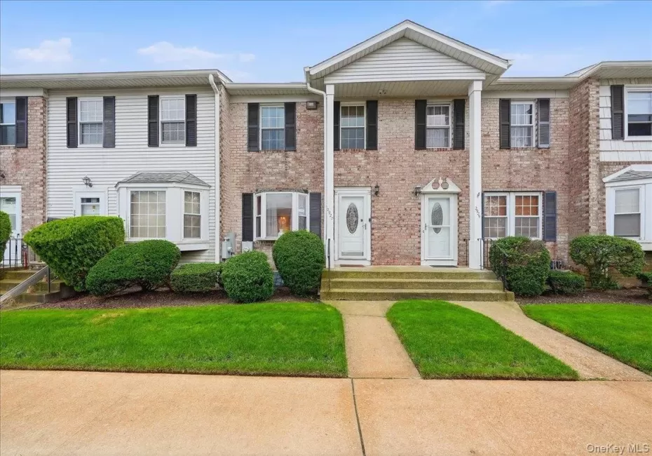 2927 Grand Avenue, Hempstead, NY, 3 Bedrooms Bedrooms, 7 Rooms Rooms,2 BathroomsBathrooms,Residential,For Rent,Grand,0,1056968 2927 Grand Avenue, Hempstead, NY, 3 Bedrooms Bedrooms, 7 Rooms Rooms,2 BathroomsBathrooms,Residential,For Rent,Grand,0,1056968