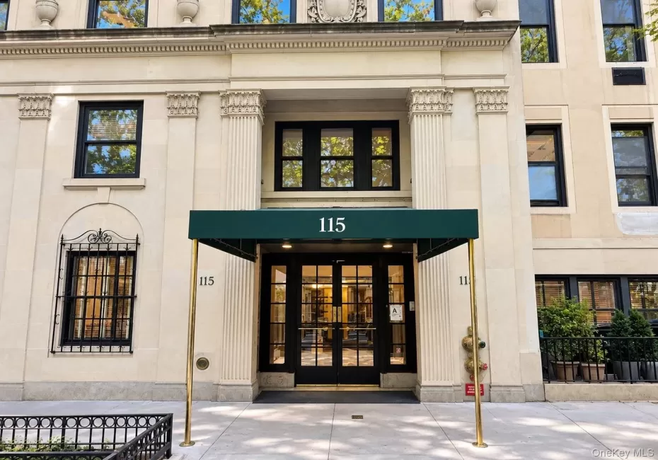 115 E 61ST, New York, NY, 7 Rooms Rooms,1 BathroomBathrooms,Residential,For Rent,E 61ST,0,1056837 115 E 61ST, New York, NY, 7 Rooms Rooms,1 BathroomBathrooms,Residential,For Rent,E 61ST,0,1056837