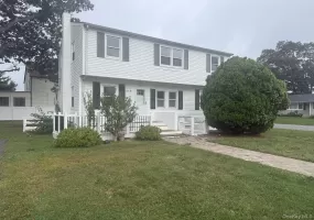 278 14th Avenue, Babylon, NY, 3 Bedrooms Bedrooms, 5 Rooms Rooms,2 BathroomsBathrooms,Residential Lease,For Rent,14th,0,1057310 278 14th Avenue, Babylon, NY, 3 Bedrooms Bedrooms, 5 Rooms Rooms,2 BathroomsBathrooms,Residential Lease,For Rent,14th,0,1057310