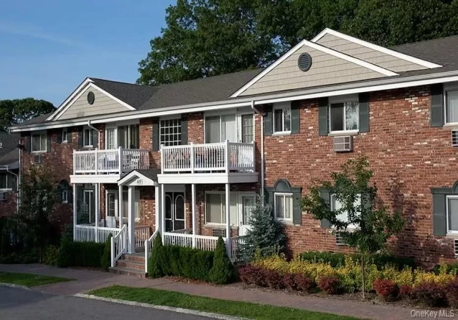 441 Lincoln Boulevard, Smithtown, NY, 1 Bedroom Bedrooms, 4 Rooms Rooms,1 BathroomBathrooms,Residential Lease,For Rent,Lincoln,0,1057389 441 Lincoln Boulevard, Smithtown, NY, 1 Bedroom Bedrooms, 4 Rooms Rooms,1 BathroomBathrooms,Residential Lease,For Rent,Lincoln,0,1057389