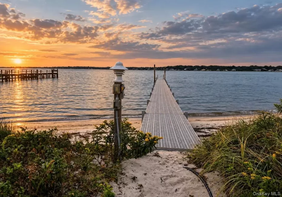 26A Rampasture, Southampton, NY, 1 Bedroom Bedrooms, 4 Rooms Rooms,1 BathroomBathrooms,Residential Lease,For Rent,Rampasture,0,1057613 26A Rampasture, Southampton, NY, 1 Bedroom Bedrooms, 4 Rooms Rooms,1 BathroomBathrooms,Residential Lease,For Rent,Rampasture,0,1057613