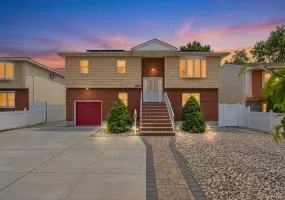 1760 Dutch Broadway, Hempstead, NY, 6 Bedrooms Bedrooms, 11 Rooms Rooms,5 BathroomsBathrooms,Residential,For Rent,Dutch Broadway,0,1054514 1760 Dutch Broadway, Hempstead, NY, 6 Bedrooms Bedrooms, 11 Rooms Rooms,5 BathroomsBathrooms,Residential,For Rent,Dutch Broadway,0,1054514