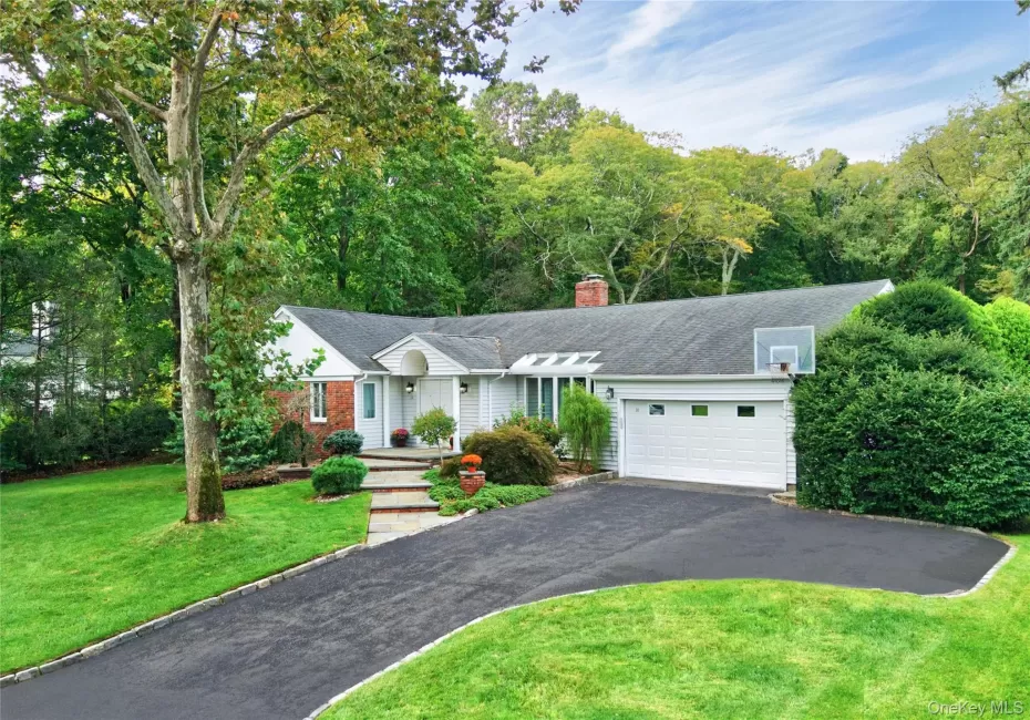 14 Maplewood Lane, North Hempstead, NY, 3 Bedrooms Bedrooms, 7 Rooms Rooms,3 BathroomsBathrooms,Residential,For Rent,Maplewood,0,1057014 14 Maplewood Lane, North Hempstead, NY, 3 Bedrooms Bedrooms, 7 Rooms Rooms,3 BathroomsBathrooms,Residential,For Rent,Maplewood,0,1057014