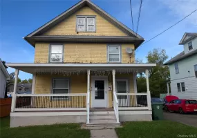 52 Lake Avenue, Middletown, NY, 2 Bedrooms Bedrooms, 5 Rooms Rooms,1 BathroomBathrooms,Residential Lease,For Rent,Lake,0,1056414 52 Lake Avenue, Middletown, NY, 2 Bedrooms Bedrooms, 5 Rooms Rooms,1 BathroomBathrooms,Residential Lease,For Rent,Lake,0,1056414