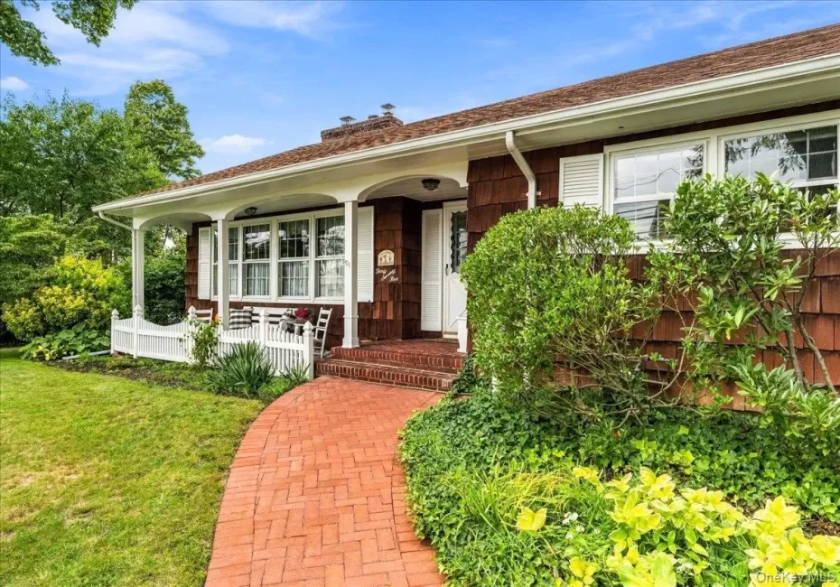 3075 Wilson Avenue, Hempstead, NY, 3 Bedrooms Bedrooms, 7 Rooms Rooms,2 BathroomsBathrooms,Residential,For Rent,Wilson,0,1055221 3075 Wilson Avenue, Hempstead, NY, 3 Bedrooms Bedrooms, 7 Rooms Rooms,2 BathroomsBathrooms,Residential,For Rent,Wilson,0,1055221
